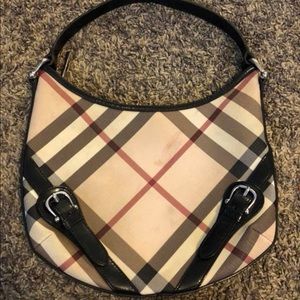 Trade w/ @sindypinky Burberry Larkin Purse